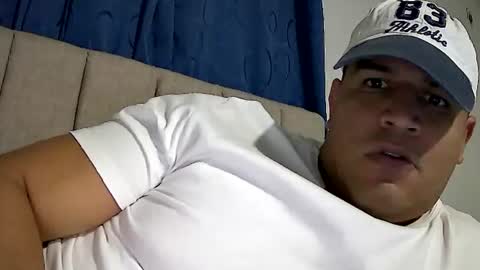 Snapshot of matheusrodriguez0 chatting on 24, 7, 2026 matheusrodriguez0 online show from 24, 7, 2026