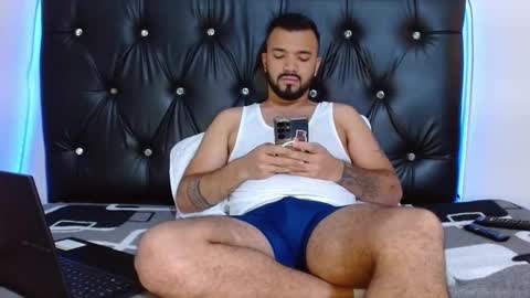 mathewhot3 online show from 12, 1, 2026