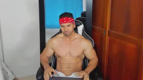 mathews_smith online show from 18, 9, 2025