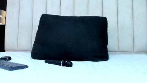 mathilda_liz online show from 3, 3, 2026