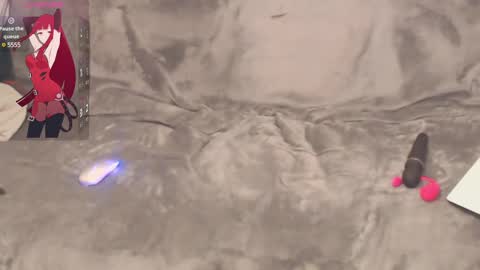 LooLa online show from 12, 2, 2025