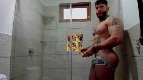 Snapshot of matius_foxtter chatting on 10, 10, 2025 matius foxter online show from 10, 10, 2025