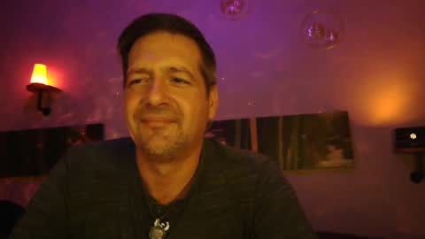 Snapshot of matrike1 chatting on 23, 12, 2024 matrike1 online show from 23, 12, 2024