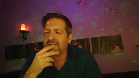 Snapshot of matrike1 chatting on 31, 12, 2024 matrike1 online show from 31, 12, 2024