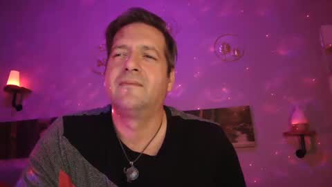 Snapshot of matrike1 chatting on 18, 1, 2025 matrike1 online show from 18, 1, 2025