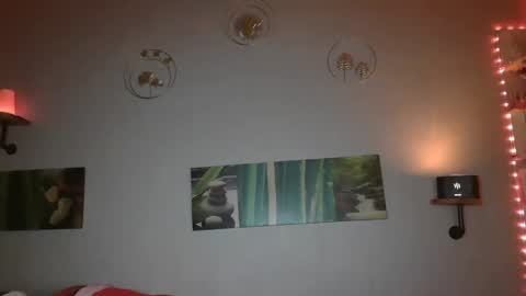 Snapshot of matrike1 chatting on 8, 2, 2025 matrike1 online show from 8, 2, 2025