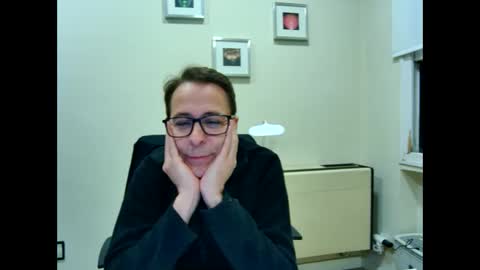 Snapshot of matrixmad chatting on 10, 11, 2025 matrixmad online show from 10, 11, 2025