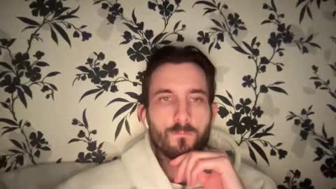 Snapshot of mattcarta chatting on 15, 1, 2025 mattcarta online show from 15, 1, 2025