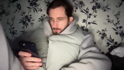 Snapshot of mattcarta chatting on 1, 2, 2025 mattcarta online show from 1, 2, 2025