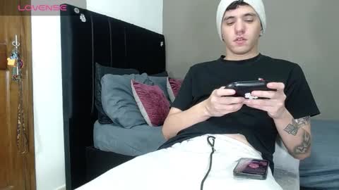 ---Matteo--- online show from 8, 2, 2026