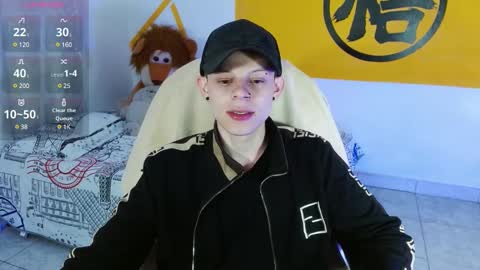 Snapshot of matthewboy_ chatting on 13, 1, 2025 MatthewBoy online show from 13, 1, 2025