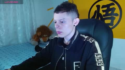 Snapshot of matthewboy_ chatting on 17, 2, 2025 MatthewBoy online show from 17, 2, 2025