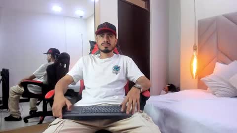 Matthew online show from 13, 4, 2026