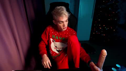 Matty  Aiden online show from 22, 12, 2024