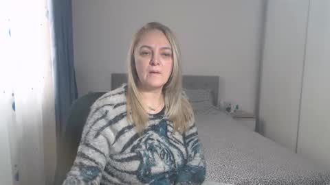 maturediana online show from 28, 2, 2025