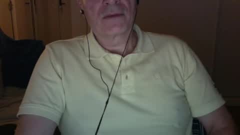 Snapshot of maturehotman chatting on 2, 1, 2025 maturehotman online show from 2, 1, 2025