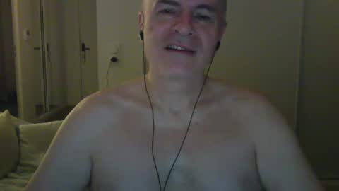 Snapshot of maturehotman chatting on 9, 2, 2025 maturehotman online show from 9, 2, 2025