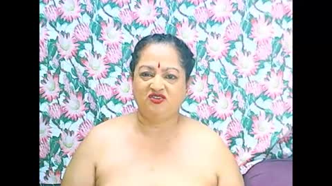 Snapshot of matureindian654u chatting on 14, 6, 2026 matureindian654u online show from 14, 6, 2026