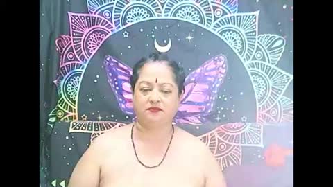 Snapshot of matureindian654u chatting on 31, 7, 2026 matureindian654u online show from 31, 7, 2026