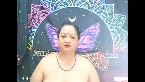 Snapshot of matureindian654u chatting on 3, 8, 2026 matureindian654u online show from 3, 8, 2026