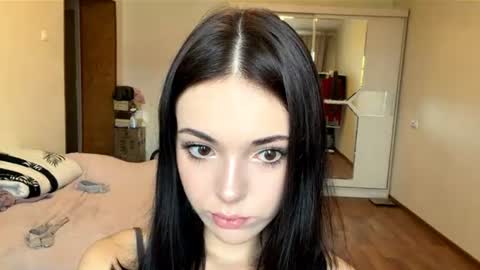 Lina online show from 12, 7, 2026