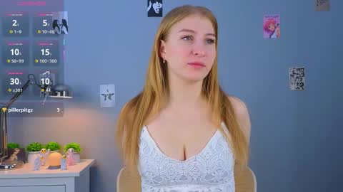 maureencoombs online show from 17, 10, 2025