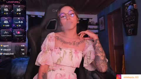 Snapshot of mavis_fuentes chatting on 22, 12, 2024 Hilary online show from 22, 12, 2024