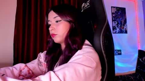 Snapshot of mavis_fuentes chatting on 17, 9, 2025 Hilary online show from 17, 9, 2025