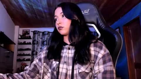 Snapshot of mavis_fuentes chatting on 16, 11, 2025 Hilary online show from 16, 11, 2025