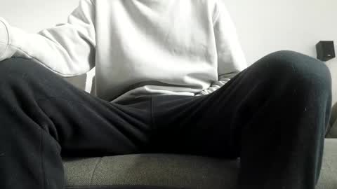 Snapshot of max195mm chatting on 16, 2, 2025 max195mm online show from 16, 2, 2025