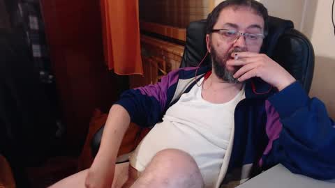 Snapshot of max818k chatting on 1, 12, 2024 Max online show from 1, 12, 2024