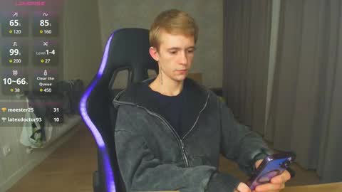 Max Gen with tats 24years  And Ethan without tats 20 years online show from 28, 12, 2024