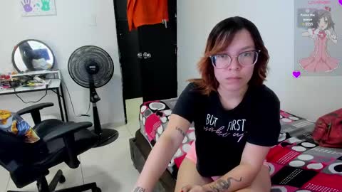 Snapshot of max_konny chatting on 13, 2, 2025 Max konny online show from 13, 2, 2025