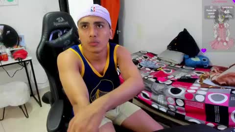 Snapshot of max_konny chatting on 10, 3, 2025 Max konny online show from 10, 3, 2025