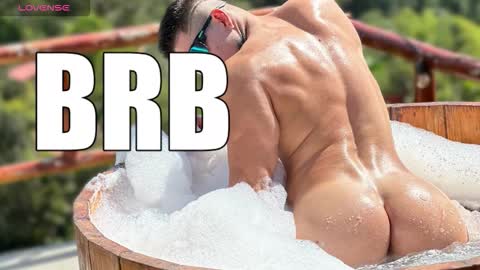 Maximo Mayer online show from 10, 11, 2025