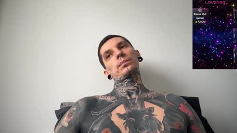    online show from 8, 2, 2025