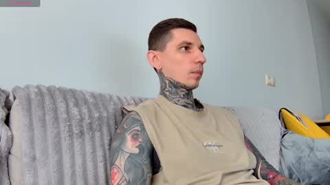 Snapshot of max_reaves chatting on 6, 7, 2026 online show from 6, 7, 2026
