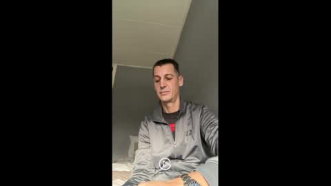 Snapshot of maxbose666 chatting on 23, 12, 2024 Max online show from 23, 12, 2024