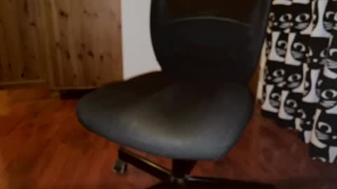Snapshot of maxbwd chatting on 23, 12, 2024 BigDickDevil online show from 23, 12, 2024