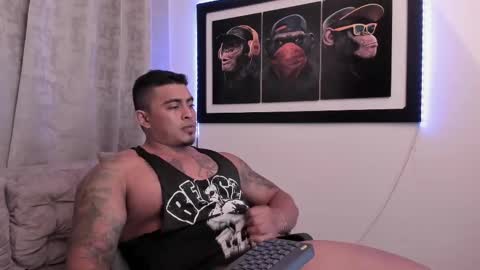 Snapshot of maxcarther chatting on 12, 3, 2025 Maxcarther online show from 12, 3, 2025