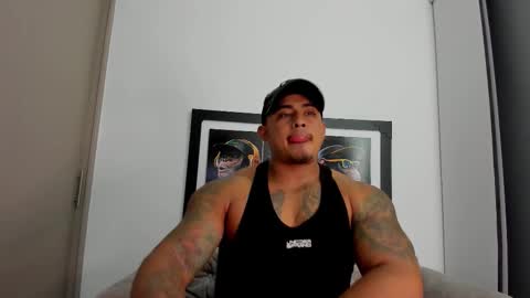 Snapshot of maxcarther chatting on 20, 11, 2025 Maxcarther online show from 20, 11, 2025