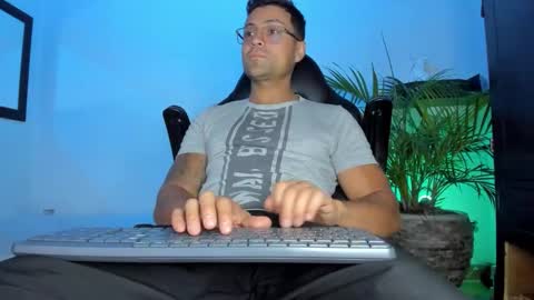 MAXI      online show from 25, 3, 2026