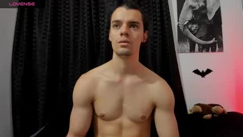 Snapshot of maxi_styles chatting on 11, 12, 2024 Alex online show from 11, 12, 2024