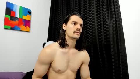 Snapshot of maxi_styles chatting on 5, 10, 2025 Alex online show from 5, 10, 2025