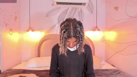 maxim online show from 2, 2, 2025