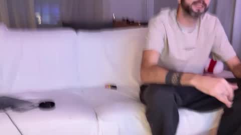 maxime69600 online show from 13, 12, 2025