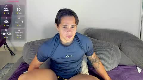 Snapshot of maximiliano_scoott_ chatting on 10, 5, 2026 maximiliano_scoott_ online show from 10, 5, 2026