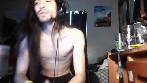 maximillianpayan95 online show from 10, 6, 2026