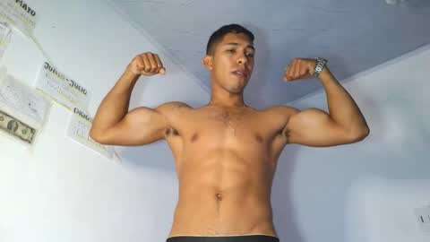 Snapshot of maximo_vega_new chatting on 14, 2, 2026 Maximo Aron Vega online show from 14, 2, 2026