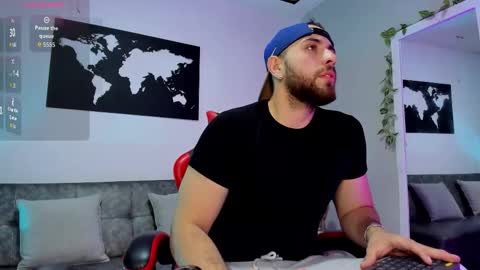 Maximo Wolf online show from 20, 12, 2025